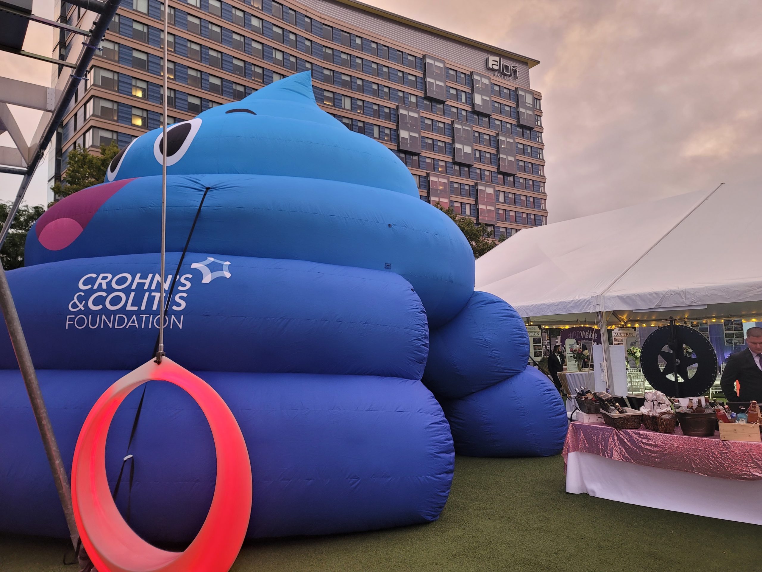 Crohns and Colitis large blue tent