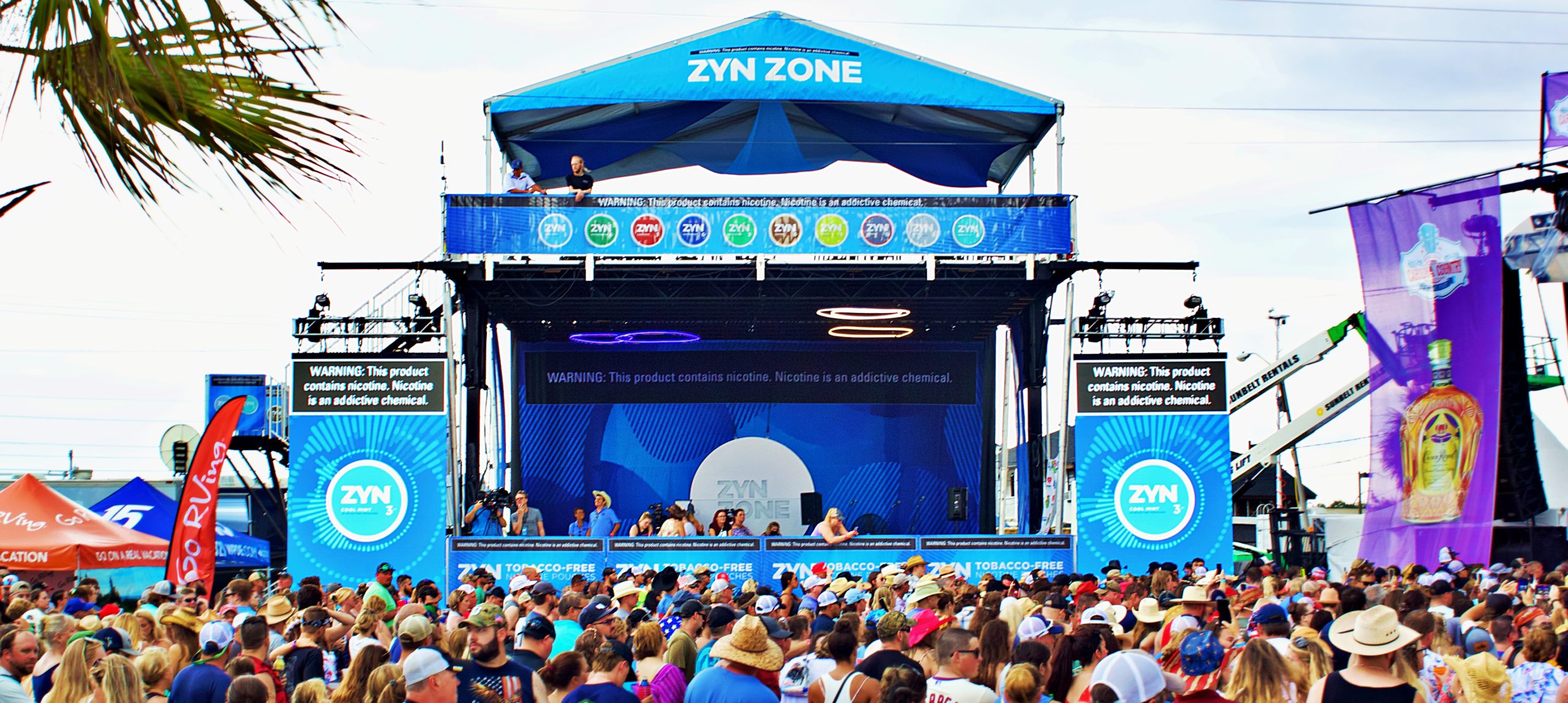 ZYN blue mobile stage