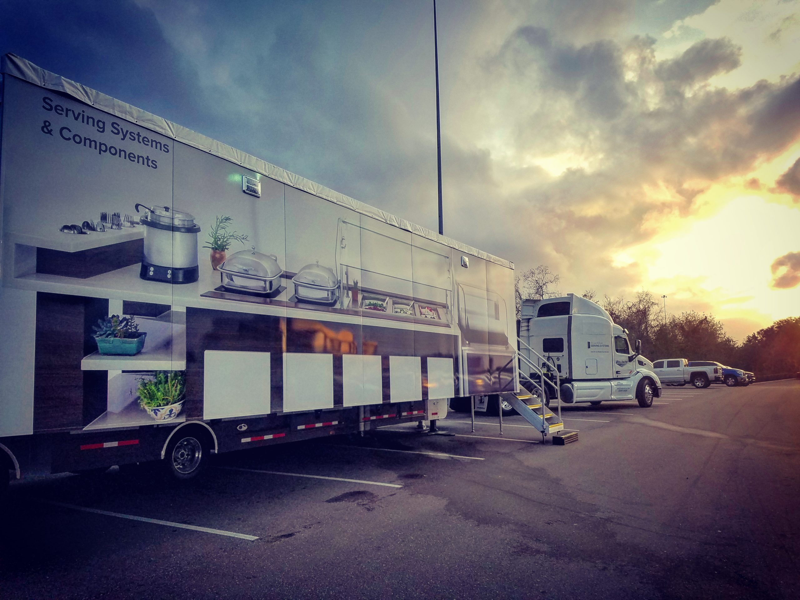 Exterior of Vollrath mobile trailer by BMG