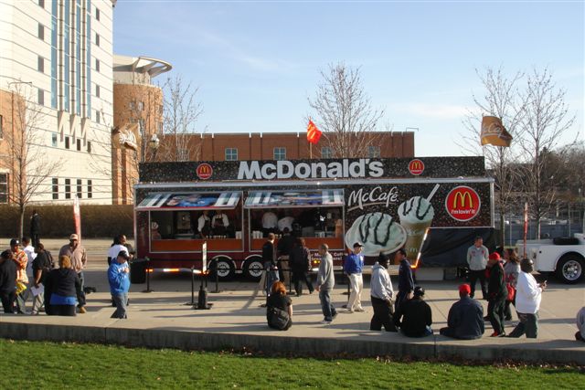 McDonald's - CS Side - Columbus - with Consumers (2)